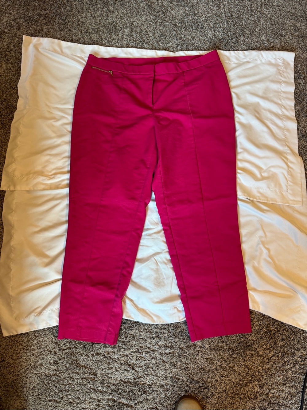 Rafaella Bright Fuchsia Cropped Ponte Pants